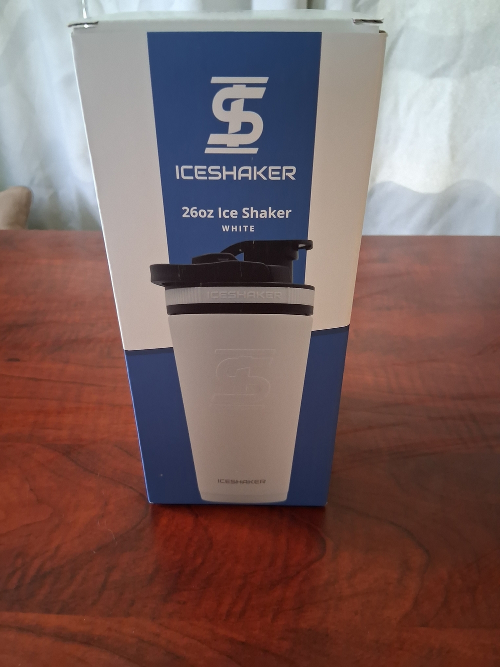 26oz Ice Shaker Bottle - White